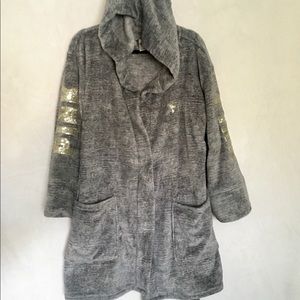 VS PINK Gray & Gold Sequined Fuzzy Robe